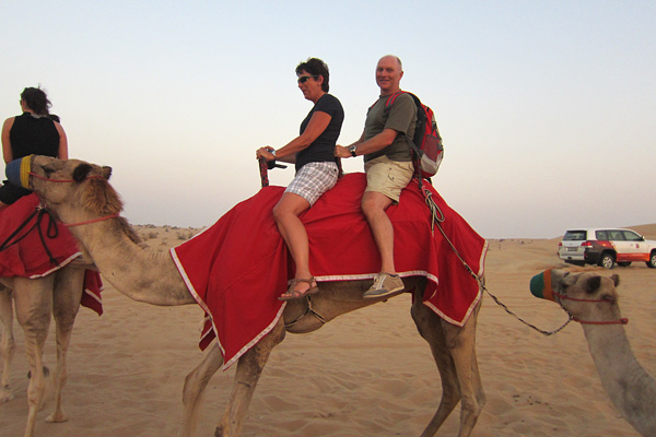Op een kameel