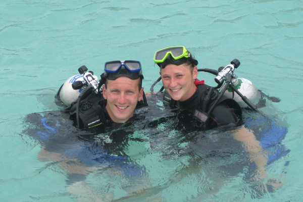 Caroline en Sytse na de eerste duik