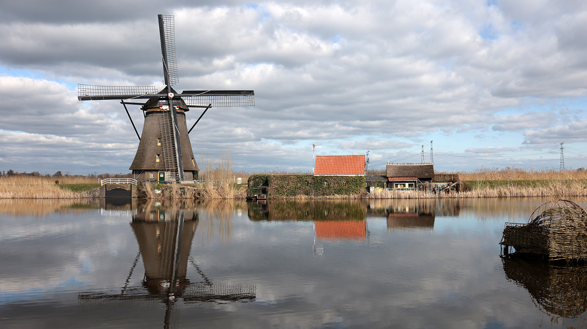 Wandelen langs de molens van Kinderdijk