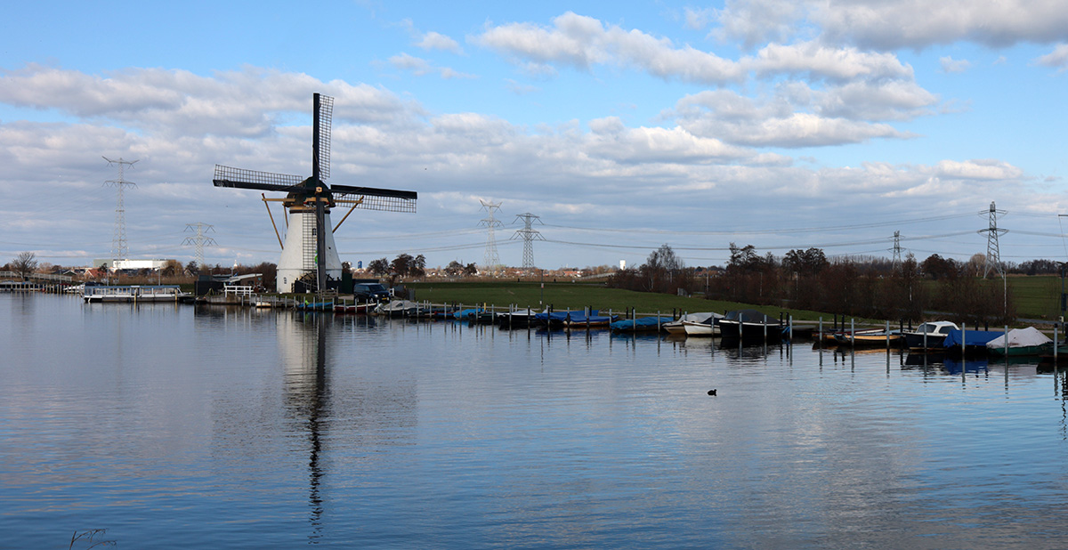 Wandelen langs de molens van Kinderdijk