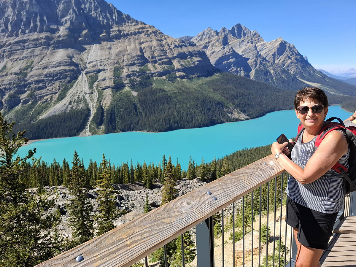 Gina Mom bij Lake Peyto