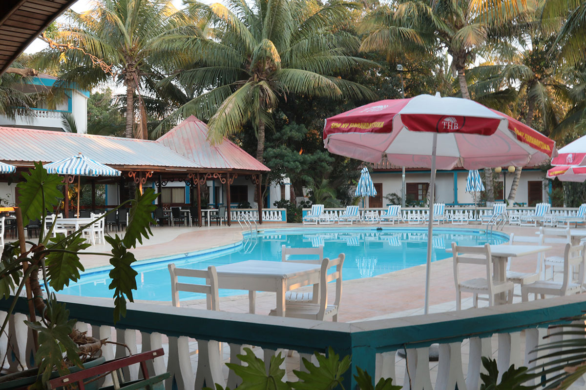 Swimmingpool hotel Victory in Toliara