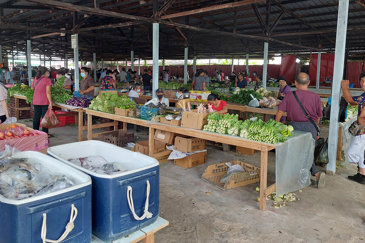 Traditionele Chinese markt in Paramaribo