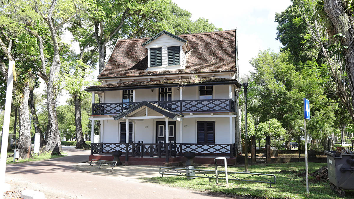 Gebouw in het oude centrum van Paramaribo