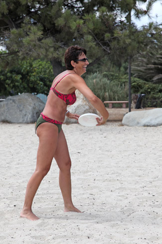 Gina met frisbee