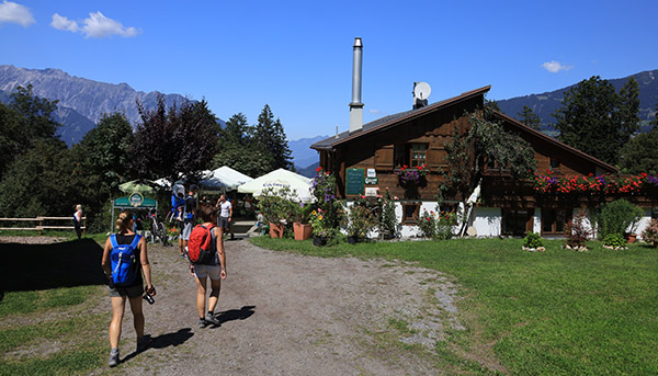 Jausenstation Bitschweil, vakantie Hans en Gina Mom Oostenrijk 2020