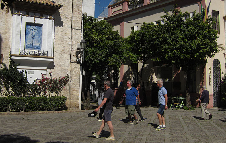 Han, Piet en Sjaak met Hans Mom in Santa Cruz - Sevilla 2019