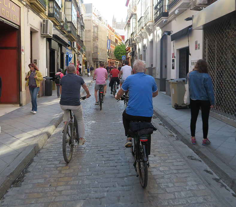 Han en Sjaak op weg in Sevilla